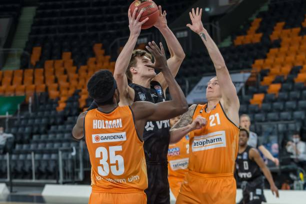 步走向成熟 步走向成熟