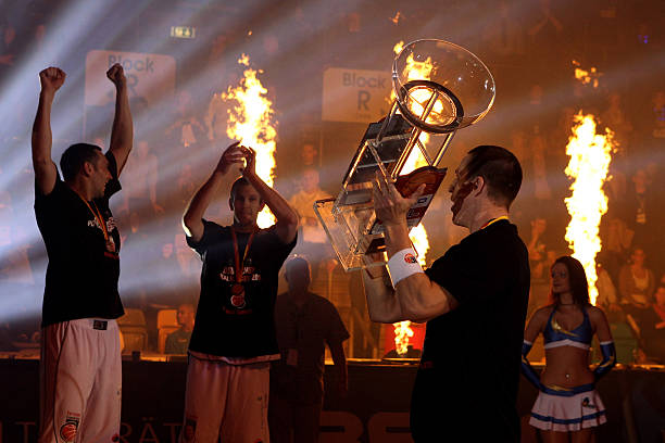 个竞争激烈 个竞争激烈